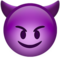 Rosto Sorridente Com Chifres