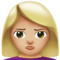 Mulher Fazendo Bico: Tom de Pele Médio-Claro