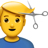 Saç kestiren erkek