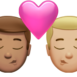 Beijo: Homem, Homem, Tom de Pele Médio, Tom de Pele Médio-Claro