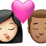 Beijo: Mulher, Homem, Tom de Pele Claro, Tom de Pele Médio