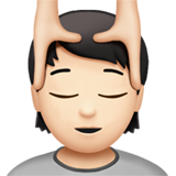 Pessoa Recebendo Massagem Facial: Tom de Pele Claro