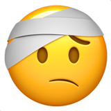 З перев'язаною головою