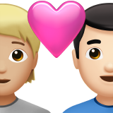 Пара з серцем: людина, чоловік, середньо-світлий тон шкіри, світлий тон шкіри для Apple iOS 18.4