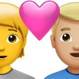 Пара з серцем: людина, чоловік, без тону шкіри, середньо-світлий тон шкіри для Apple iOS 18.4