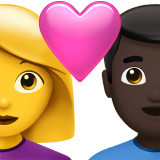 Пара з серцем-жінка: без тону шкіри, чоловік: темний тон шкіри для Apple iOS 18.4