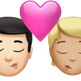 Поцілунок: чоловік, Людина, світлий тон шкіри, середньо-світлий тон шкіри для Apple iOS 18.4