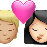 Поцілунок: людина, жінка, середньо-світлий тон шкіри, світлий тон шкіри для Apple iOS 18.4