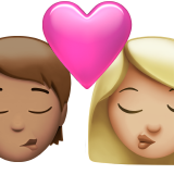 Поцілунок: людина, жінка, середній тон шкіри, середньо-світлий тон шкіри для Apple iOS 18.4