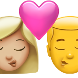 Поцілунок-жінка: середньо-світлий тон шкіри, чоловік: без тону шкіри для Apple iOS 18.4