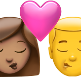 Поцілунок-жінка: середній тон шкіри, чоловік: без тону шкіри для Apple iOS 18.4