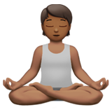 Людина в позі лотоса: темний тон шкіри для Apple iOS 18.4