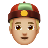 Чоловік в китайській шапці: світлий тон шкіри для Apple iOS 18.4