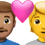 Casal com coração: homem, pessoa, tom de pele médio, sem tom de pele para Apple iOS 26.4