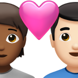 Couple avec cœur : personne, homme, teint moyen-foncé, teint clair pour Apple iOS 26.4