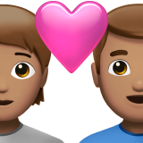 Couple avec coeur : personne, homme, teint moyen pour Apple iOS 26.4