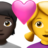 Casal com coração: Pessoa, Mulher, Tom de pele escuro, Sem tom de pele para Apple iOS 26.4