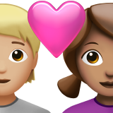 Casal com coração: Pessoa, Mulher, Tom de pele médio-claro, Tom de pele médio para Apple iOS 26.4