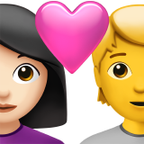 Casal com coração: mulher, pessoa, tom de pele claro, sem tom de pele para Apple iOS 26.4