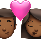 Beijo - Homem: Tom de pele médio-escuro, Mulher: Tom de pele médio-escuro para Apple iOS 26.4