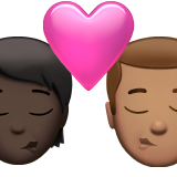 Ciuman: Orang, Pria, Warna Kulit Gelap, Warna Kulit Sedang untuk Apple iOS 26.4