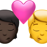 จูบ: คน, คน, สีผิวเข้ม, ไม่มีสีผิว สำหรับ Apple iOS 26.4