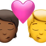 Kiss: Persona, Persona, Tonalità di Pelle Media-Scura, Nessuna Tonalità di Pelle per Apple iOS 26.4