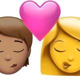 Sărut: persoană, femeie, nuanță medie a pielii, fără nuanță a pielii pentru Apple iOS 26.4