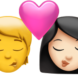 Ciuman: Orang, Wanita, Tanpa Warna Kulit, Warna Kulit Cerah untuk Apple iOS 26.4
