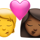 Kiss: Persona, Donna, Nessuna tonalità di pelle, tonalità di pelle medio-scura per Apple iOS 26.4