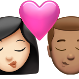Kiss: Nainen, Mies, Vaalea ihonväri, Keskiruskea ihonväri varten Apple iOS 26.4