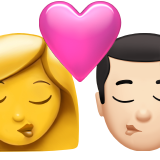 Beijo - Mulher: Sem Tom de Pele, Homem: Tom de Pele Claro para Apple iOS 26.4