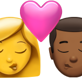 Ciuman - Wanita: Tanpa Warna Kulit, Pria: Warna Kulit Sedang-Gelap untuk Apple iOS 26.4