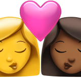 Ciuman - Wanita: Tanpa Warna Kulit, Wanita: Warna Kulit Sedang-Gelap untuk Apple iOS 26.4