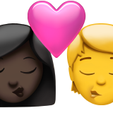 Ciuman: Wanita, Orang, Warna Kulit Gelap, Tanpa Warna Kulit untuk Apple iOS 26.4