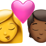Ciuman: Wanita, Orang, Tanpa Warna Kulit, Warna Kulit Sedang-Gelap untuk Apple iOS 26.4