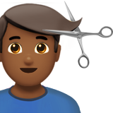 Homem Cortando O Cabelo: Pele Morena Escura para Apple iOS 26.4