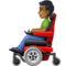Homme En Fauteuil Roulant Motorisé: Peau Moyennement Foncée