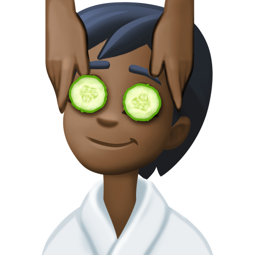 Pessoa Recebendo Massagem Facial: Pele Escura para Facebook 16.0