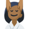 Mulher Recebendo Massagem Facial: Tom de Pele Médio-Escuro