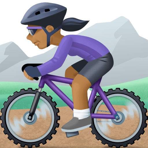 Mulher Fazendo Mountain Bike: Tom de Pele Médio-Escuro