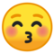 Faccina Che Bacia Con Occhi Chiusi