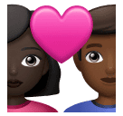 Couple avec cœur - Homme: Peau Foncée, Femme: Peau Moyennement Foncée