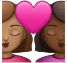 Baiser: Femme, Femme, Peau Moyenne, Peau Moyennement Foncée