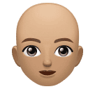 Personne: Peau Moyennement Claire, Chauve