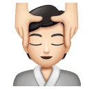 Людині масажують обличчя: дуже світлий тон шкіри для Huawei HarmonyOS 5.0