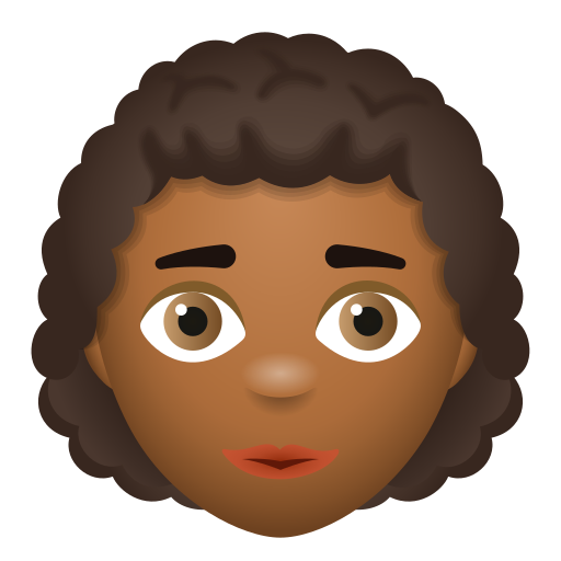 Femme: Peau Moyennement Foncée, Cheveux Bouclés