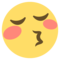 وجه يقبّل بعينين مغلقتين
