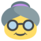سيدة عجوز