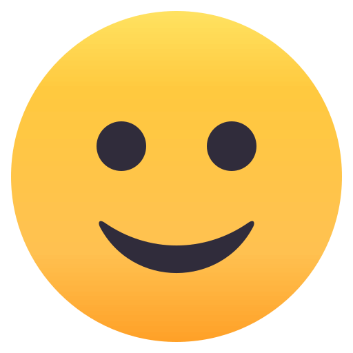 Rosto Levemente Sorridente